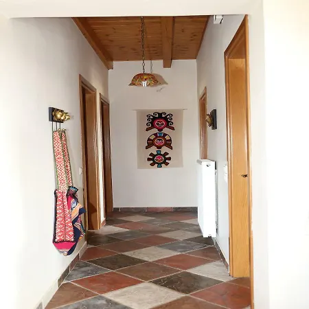 Country house Fairytale Nerotrivia